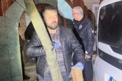 Bursa'da evinden cephanelik çıktı!