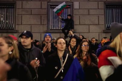 Sofya'da 'İstifa' sesleri yükseldi: Bulgaristan'da vergi artışına tepki gösteren halk hükümeti deviriyor.