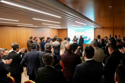 CHP’de istifa depremi: 2 meclis üyesi ve 100 partili CHP’den istifa etti