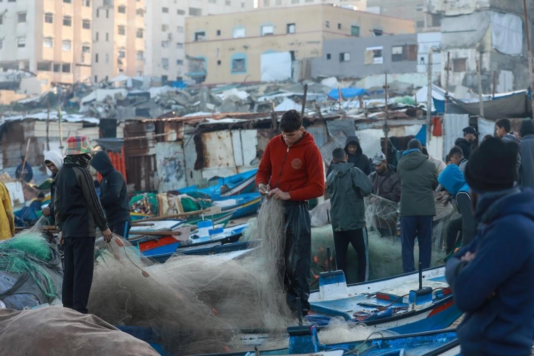 Gazze'de balıkçılar zor şartlar altında avlanmaya devam ediyor