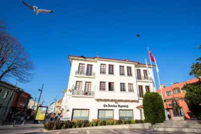 Bir belediyeye daha operasyon! Çok sayıda gözaltı var