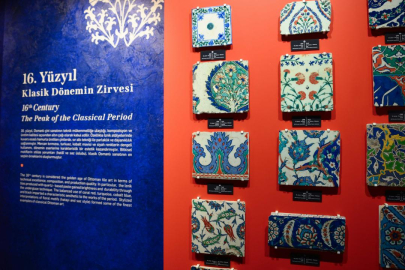 Topkapı Sarayı'nın Mabeyn bölümünde 'Çini Sanat Galerisi' açıldı