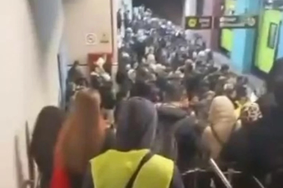Bursa'da lodos metroyu durdurdu!