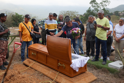 Venezuela İçişleri Bakanı: "ABD'nin saldırılarında 100 kişi hayatını kaybetti"