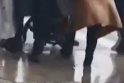 Anne ve bebeği lodostan çevik kuvvet polisleri korudu!