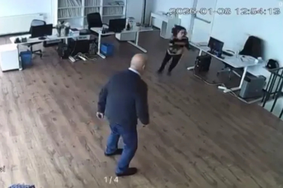 Bursa’da plazada dehşet anları: Asma tavan vatandaşların üzerine çöktü!