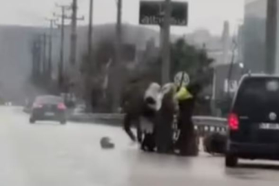 Bursa'da kuryeyi tekme tokat darbetti!