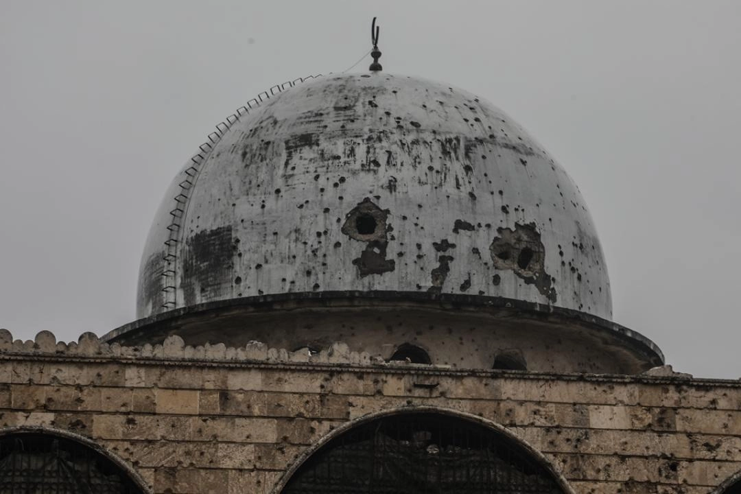 SDG'nin Şeyh Maksud Mahallesi'nde askeri karargah olarak kullandığı cami görüntülendi