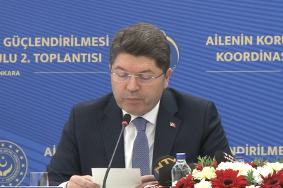 Bakan Tunç: "Başta cinsiyetsizleştirme olmak üzere değerlerimizi aşındırarak yok etmeyi amaçlayan akımlara karşı gerekli tüm önleyici adımları atacağız"