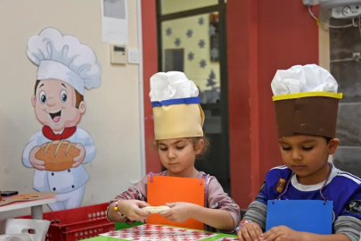 Bursa Osmangazi Belediyesi kreşlerinde minikler fırıncılığı deneyimledi