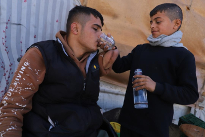 Gazze’de uzuvlarını kaybeden Filistinli gencin yaşam mücadelesi