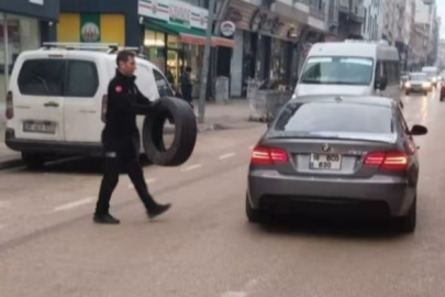 Bursa'da kaldırımlar işgallerden arındırılıyor!