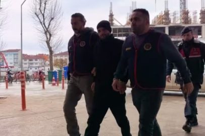 Bursa'da tekel bayisini kana buladı!