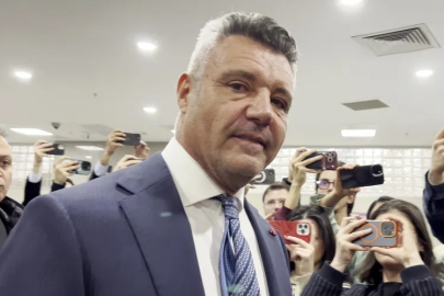 Sadettin Saran ‘yasadışı bahse teşvik etmek’ suçundan hakim karşısına çıktı