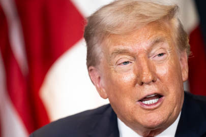Trump: "Çin, bir zamanlar büyük bir ülke olan Kanada'yı tamamen ele geçiriyor"