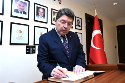 Adalet Bakanı Tunç Katar'da düzenlenen Doha Hukuk Forumu'na katıldı