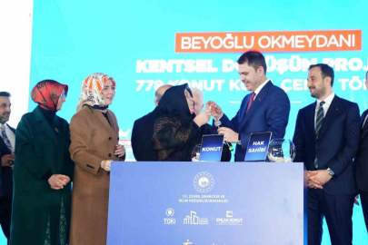 Bakan Kurum: "İstanbul’umuzu kentsel dönüşümle yenileyeceğiz, sosyal konutlarla güçlendireceğiz"