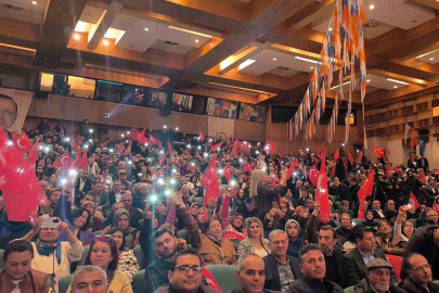 AK Parti Genel Başkan Yardımcısı Yazıcı’dan ’yeni anayasa’ vurgusu: "Millet kendi anayasasını yapmalı"