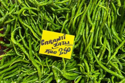 Bursa pazarlarında şok fiyat: Sivri biberin kilosu 250 lira oldu!