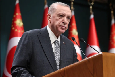 Erdoğan’dan sert "Şalvar" tepkisi ve depremzedeye konut müjdesi!