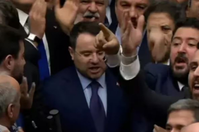Meclis'te kavga sonrası etten duvar örüldü!