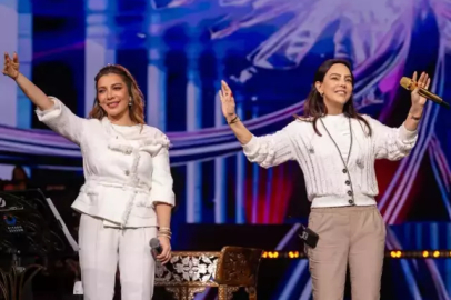 Ebru Gündeş'in Orta Doğu'da 1 saatte kazandığı ücret dudak uçuklattı