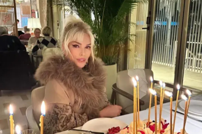 Süper Star Ajda, 80. yaşını kutladı!