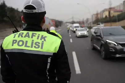 Polis sadece ehliyet sormayacak!