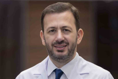 Uykuda tekme atmanın sebebi her zaman masum olmayabilir