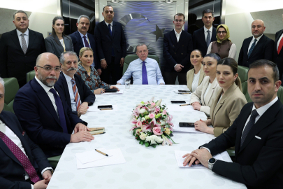 Cumhurbaşkanı Erdoğan: "Avrupa’nın mevcut savunma ve güvenlik mekanizmalarına Türkiye’yi dahil etmesinin vakti çoktan gelmiştir"