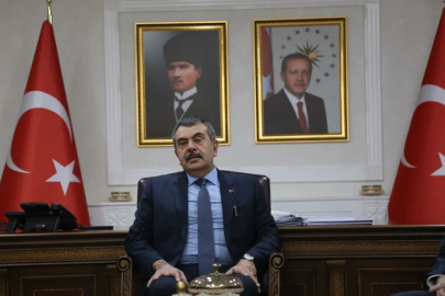 Bakan Tekin’den 168 isme yargı resti: "Suç duyurusunda bulunacağız!"