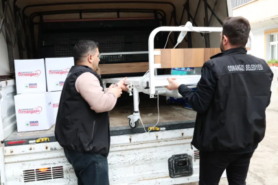 Erkan Aydın engelleri bir bir kaldırıyor: 103 hasta yatağı, 101 tekerlekli sandalye