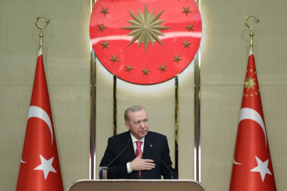 Erdoğan’dan gençlere kritik uyarı: "Aranıza girmelerine izin vermeyin"