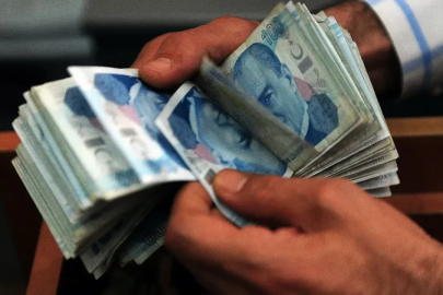 Bayram ikramiyesine zam bekleyen emeklileri üzen açıklama!