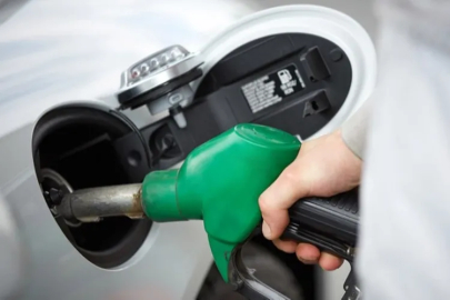 Savaş petrolü sıçrattı, akaryakıta rekor zam kapıda!