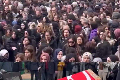 Fatma Öğretmen son yolculuğuna uğurlandı!