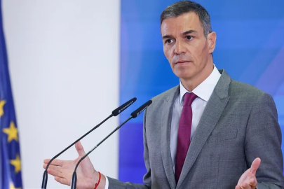 İspanya’dan ABD’ye "Savaşa Hayır" çıkışı: Üsleri İran saldırısına kapattı!