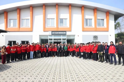 Nilüfer’den Türkiye’ye örnek proje: Gençler depremi simülasyonla öğreniyor!