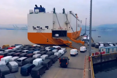 Otomotivde Şubat rekoru: 3,5 Milyar dolarlık ihracatla liderlik perçinlendi!