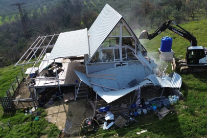 Bursa'da tiny house'lar bir bir yıkıldı!