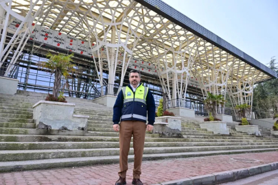 Pazar yeriydi, çekim merkezi olacak: Piremir’e kütüphaneli spor kompleksi!