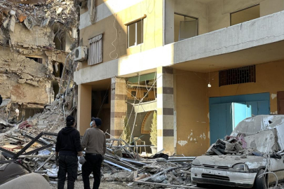 İsrail'in, Beyrut'a düzenlediği saldırılarda çok sayıda binada hasar oluştu
