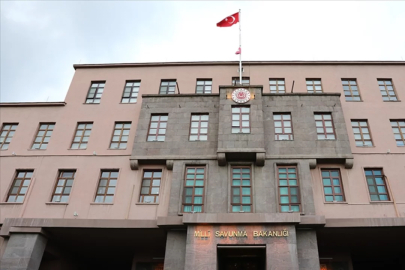 İran füzelerine karşı neden S-400 kullanılmadı? MSB açıklık getirdi