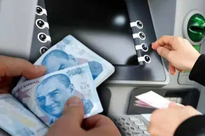 Emekli bayram ikramiyesi ödemeleri yarın başlıyor: Kim, hangi gün parasını alacak?