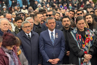 İlber Ortaylı’ya veda: Galatasaray Üniversitesi’nde tarihi kalabalık