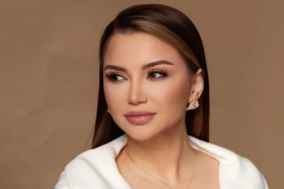 Esra Ezmeci'den başörtülü pozlar! Yorum yağdı