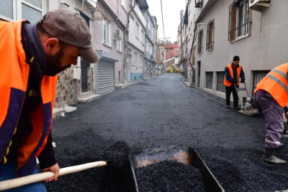 Osmangazi’de sokaklardaki yollar yenileniyor!