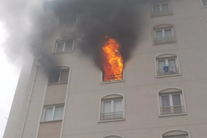 Bursa'da 8 katlı binada yangın!