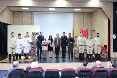Çanakkale'nin hikâyesi Kestel'de sahneye taşındı