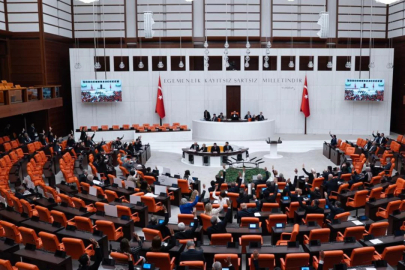 Meclis’te yeni dönem başlıyor: Üç kritik konu gündemde!